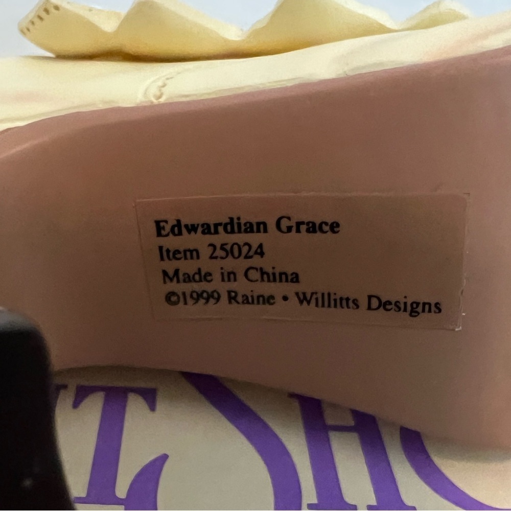 Just the Right shoe. Edwardian Grace - Picture 6 of 7